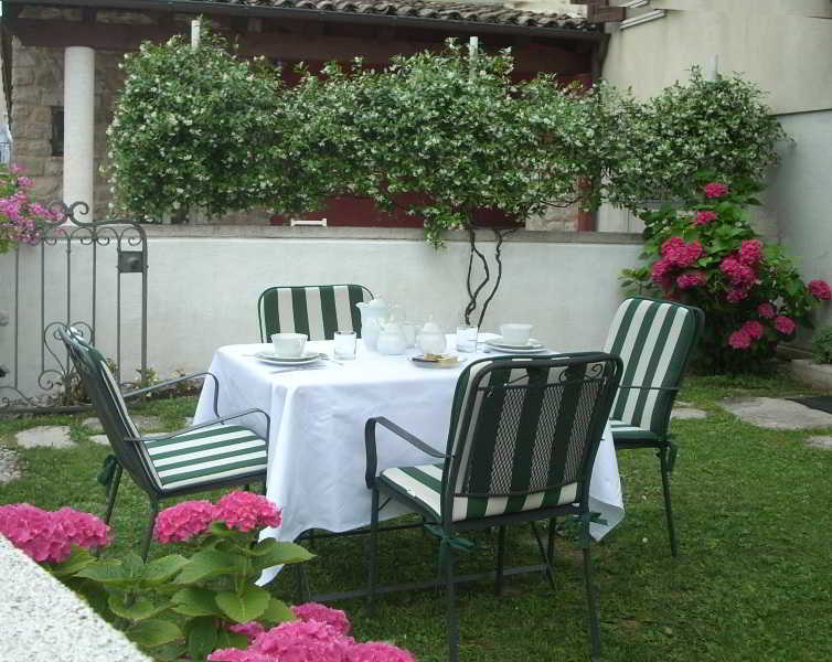 B&B Ernestina Miane Exteriör bild